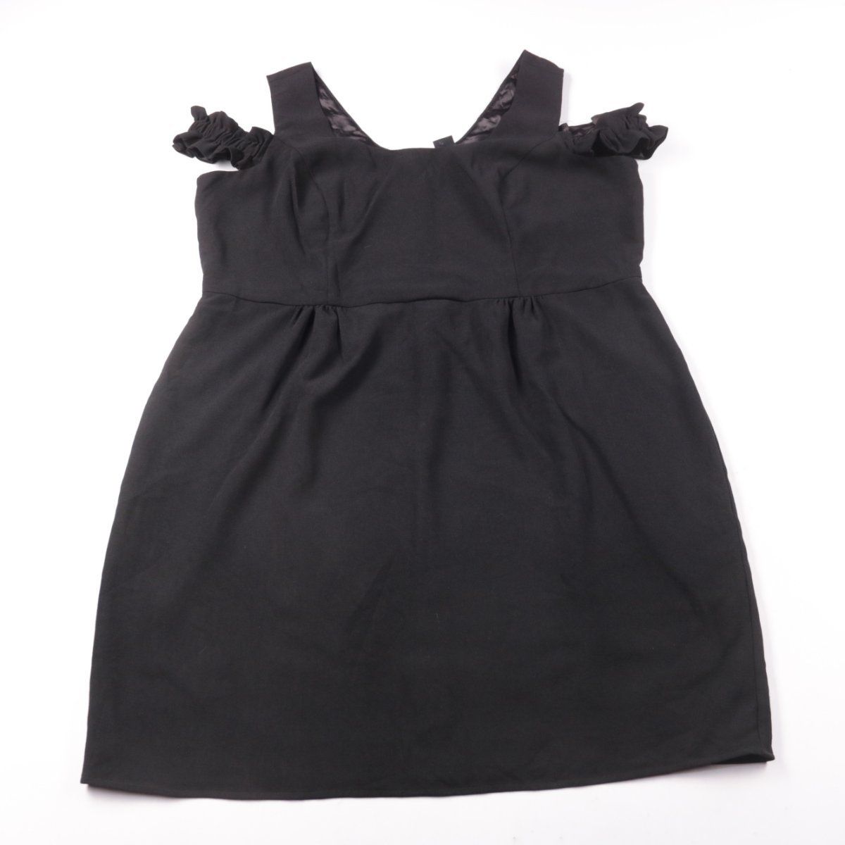 платье City Chic